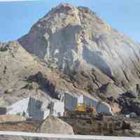 معدن سنگ گرانیت ( نیازمند پیمانکار جهت استخراج )