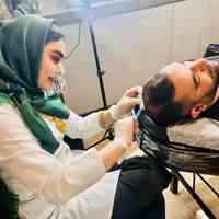 کلینیک زیبایی،پوست و مو نچرال بیوتی حکیم نظامی اصفهان دکتر مهسا رضاخانی 