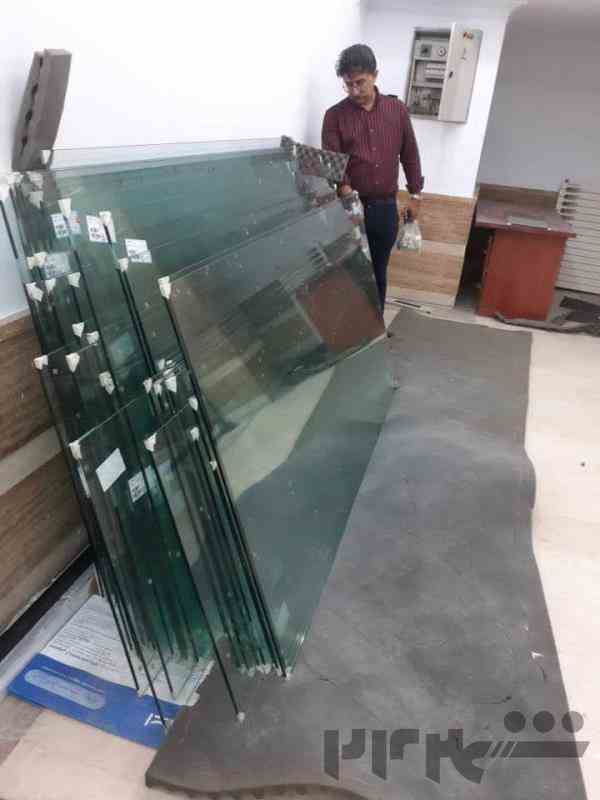 حمل وجابجایی انواع شیشه در طبقات